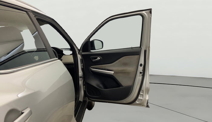 2024 Nissan MAGNITE XL, Petrol, Manual, 10,101 km, RHS Front Door