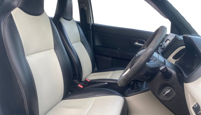 2023 Maruti New Wagon-R VXI CNG 1.0, CNG, Manual, 57,300 km, Right Side Front Door Cabin