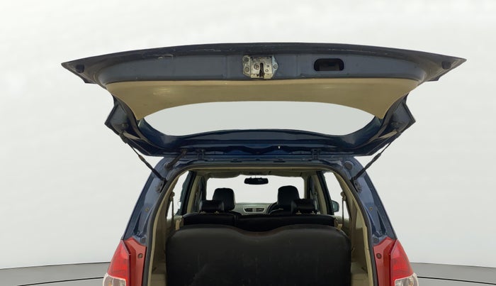 2018 Maruti Ertiga VXI CNG, CNG, Manual, 1,06,659 km, Boot Door Open