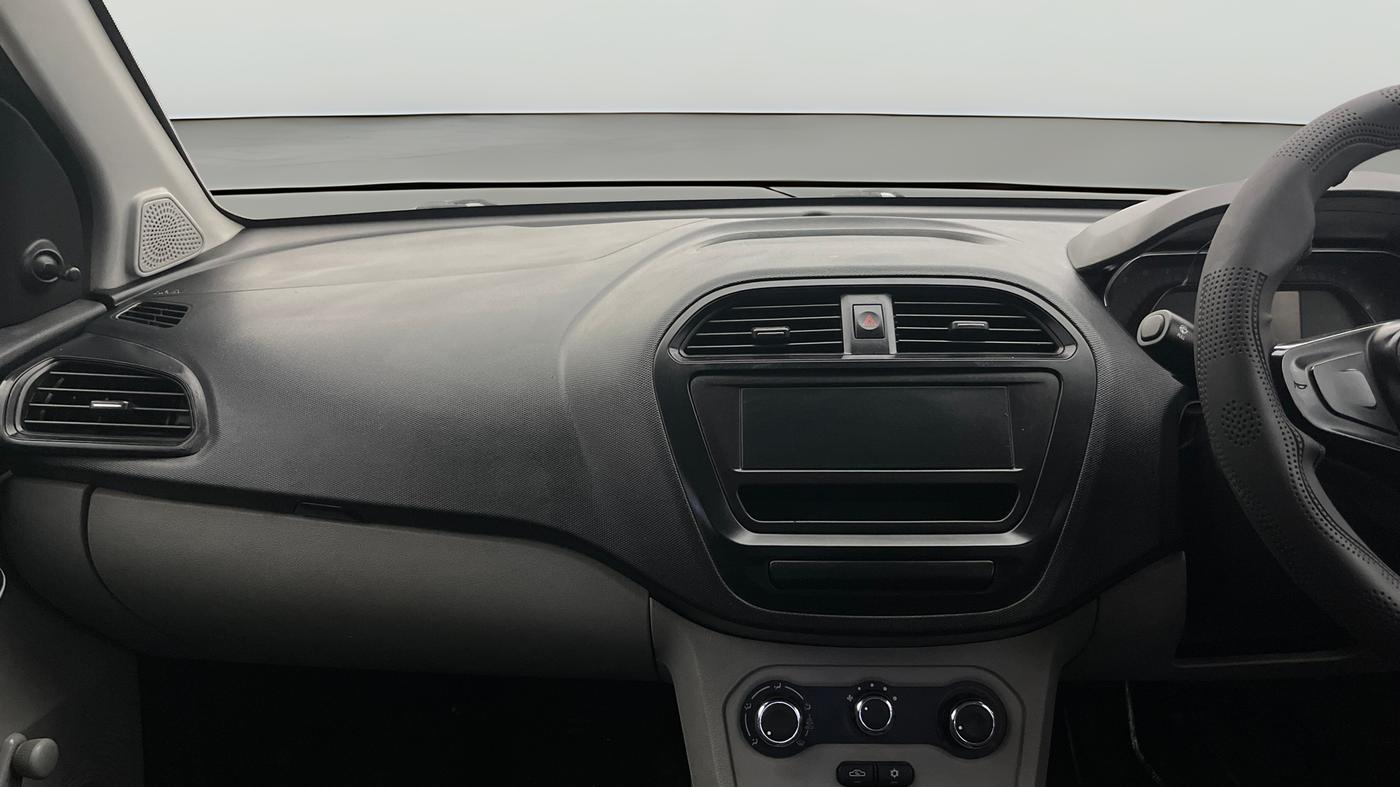 2022 Tata Tiago XE PETROL, Petrol, Manual, 37,973 km, Air Conditioner