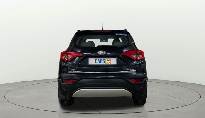 2021 Mahindra XUV300 W8 (O) 1.5 DIESEL, Diesel, Manual, 75,937 km, Back/Rear