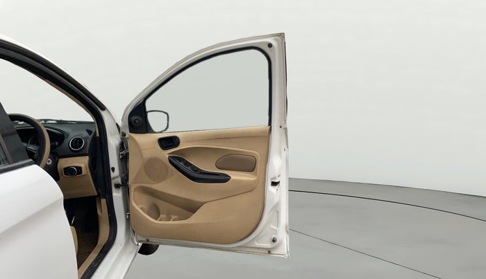 2018 Ford Figo Aspire TREND 1.5 DIESEL, Diesel, Manual, 45,288 km, RHS Front Door