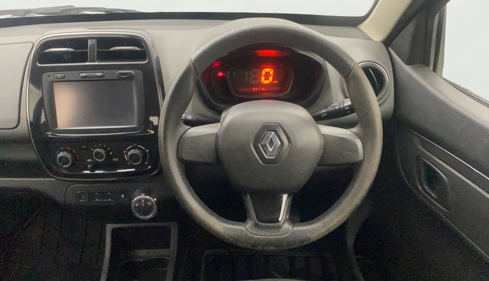 2017 Renault Kwid RXT 1.0 AMT, Petrol, Automatic, 75,218 km, Steering Wheel Close Up