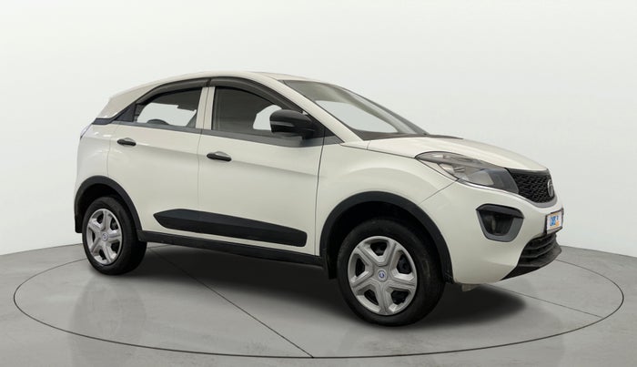 2018 Tata NEXON XM PETROL, Petrol, Manual, 70,106 km, Right Front Diagonal
