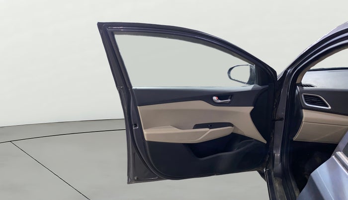 2019 Hyundai Verna 1.4 E PETROL, Petrol, Manual, 49,905 km, LHS Front Door