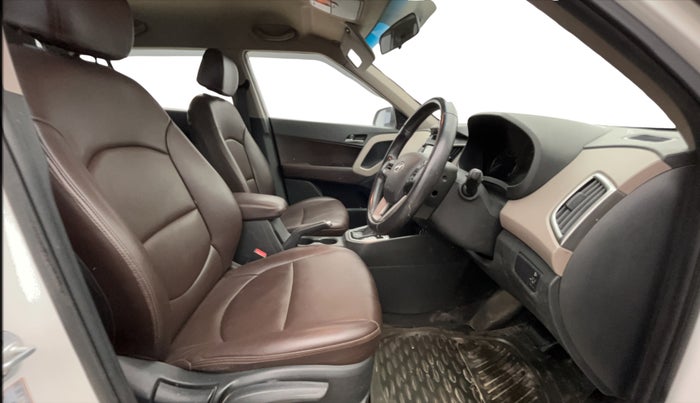 2016 Hyundai Creta SX PLUS AT 1.6 PETROL, Petrol, Automatic, 89,945 km, Right Side Front Door Cabin