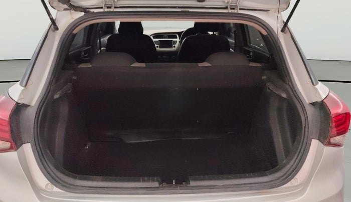 2018 Hyundai Elite i20 ASTA 1.2, Petrol, Manual, 1,23,416 km, Boot Open Zoomed View