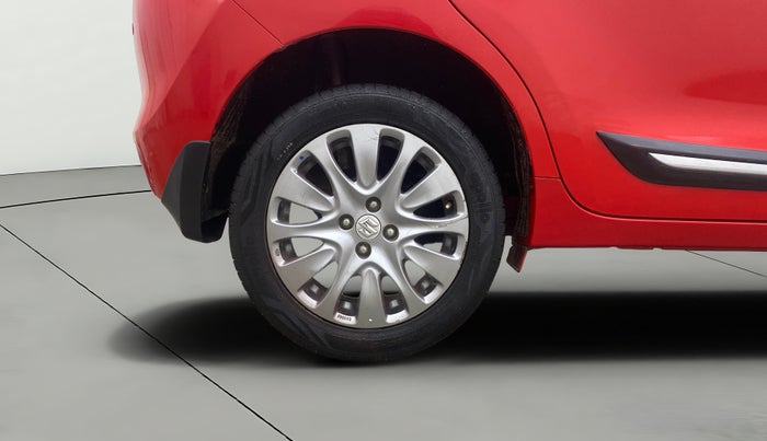 2018 Maruti Baleno ALPHA DIESEL 1.3, Diesel, Manual, 1,00,709 km, Right Rear Wheel