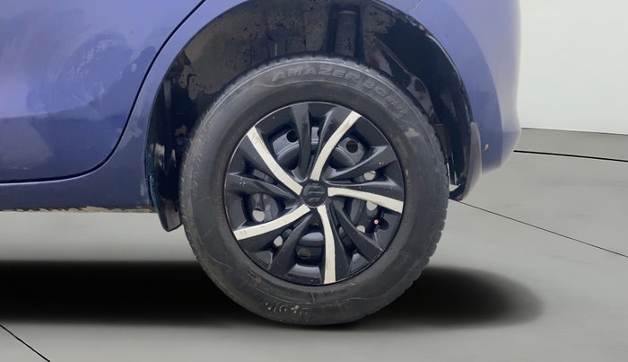 2021 Maruti Swift VXI, Petrol, Manual, 27,679 km, Left Rear Wheel