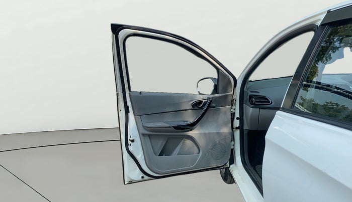 2022 Tata TIGOR XZ PETROL, CNG, Manual, 66,072 km, LHS Front Door