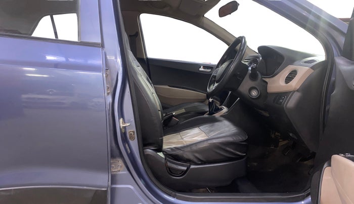 2016 Hyundai Grand i10 SPORTZ 1.2 KAPPA VTVT, Petrol, Manual, 87,439 km, Right Side Front Door Cabin