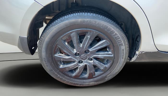 2015 Maruti Swift Dzire ZXI, Petrol, Manual, 76,723 km, Right Rear Wheel