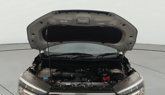 2022 Maruti XL6 ALPHA AT, Petrol, Automatic, 27,960 km, Open Bonet