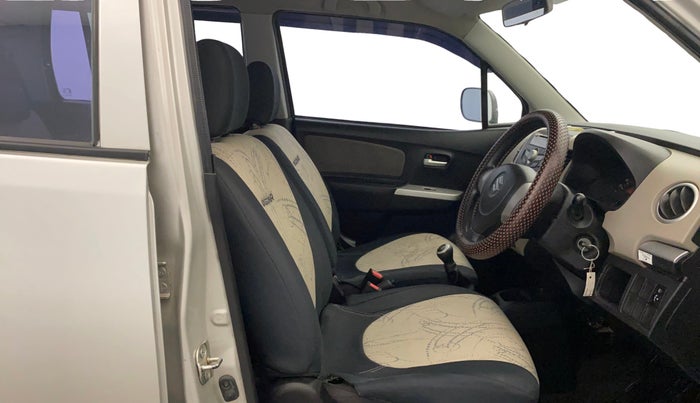 2016 Maruti Wagon R 1.0 LXI, Petrol, Manual, 75,066 km, Right Side Front Door Cabin