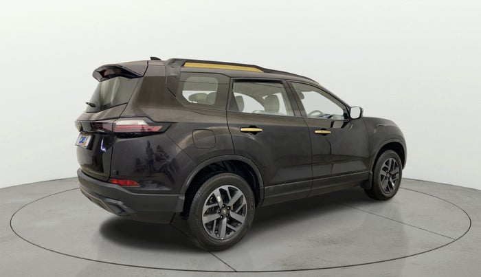 2023 Tata Safari XZA PLUS GOLD, Diesel, Automatic, 39,398 km, Right Back Diagonal