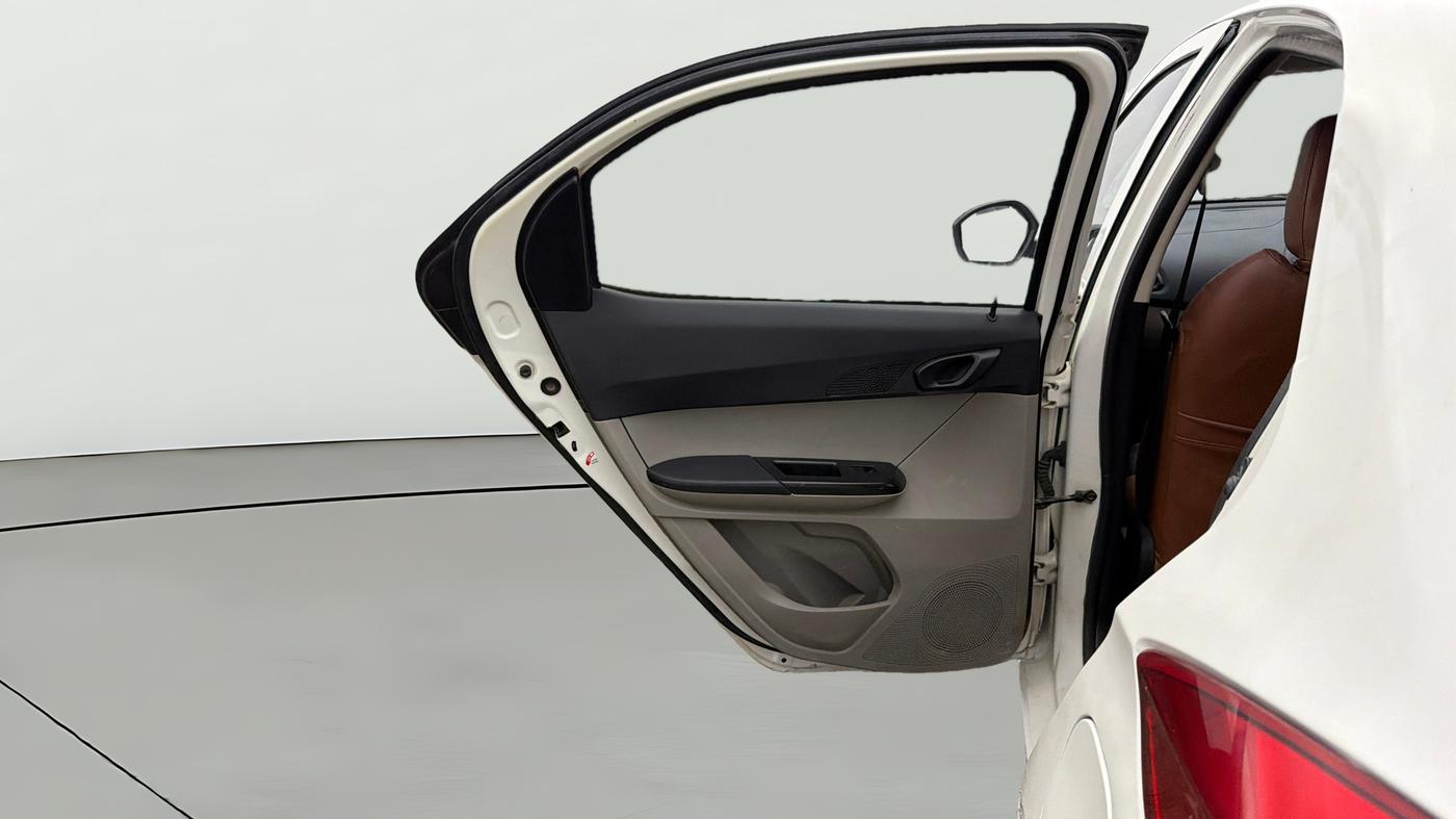 2019 Tata Tiago XZ PETROL, Petrol, Manual, 96,977 km, LHS Rear Door