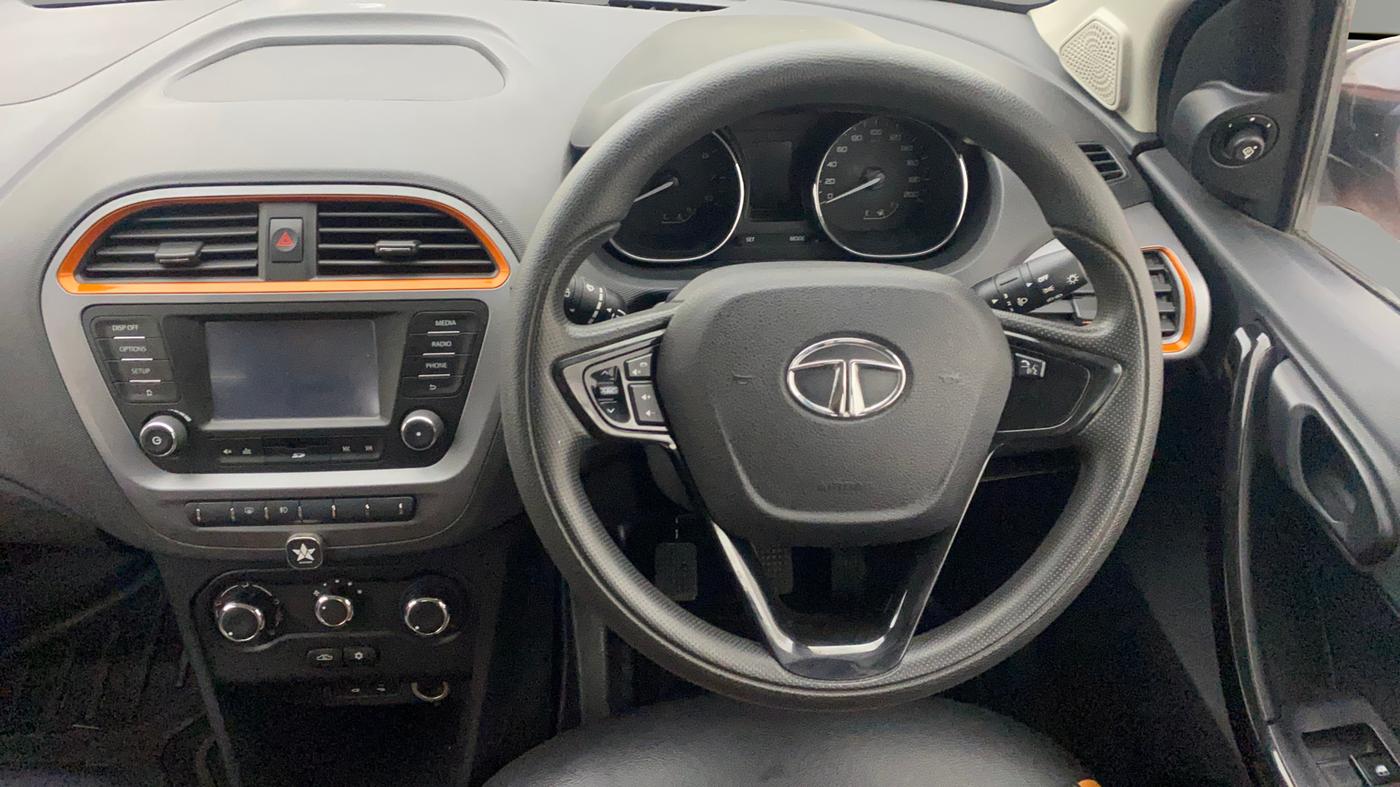 2018 Tata TIAGO NRG PETROL, Petrol, Manual, 49,200 km, Steering Wheel Close Up