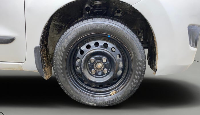 2014 Maruti Wagon R 1.0 VXI, Petrol, Manual, 62,194 km, Right Front Wheel