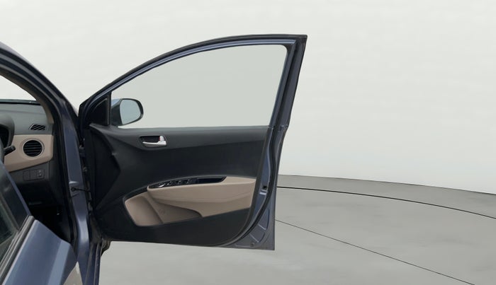 2014 Hyundai Xcent S (O) 1.2, Petrol, Manual, 97,811 km, RHS Front Door