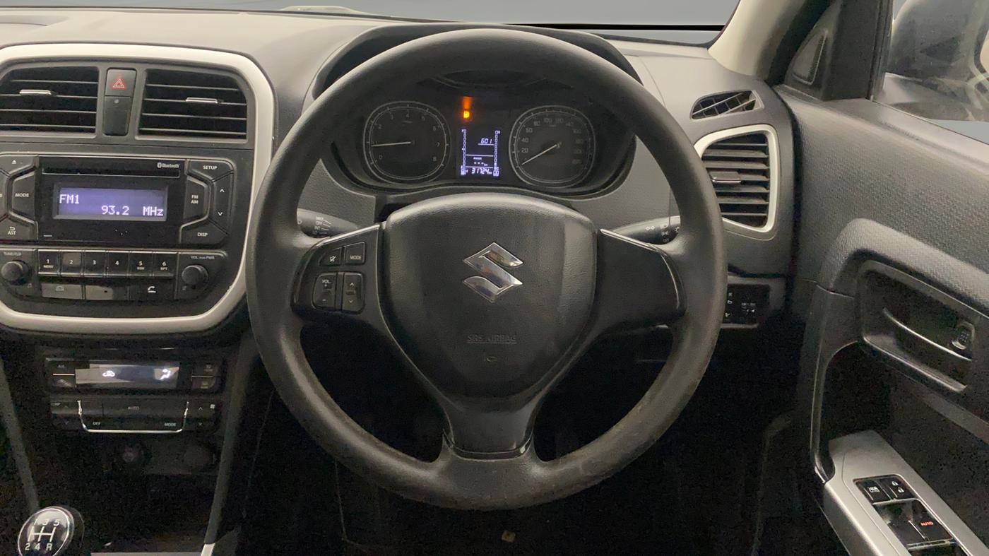 2021 Maruti Vitara Brezza VXI, Petrol, Manual, 31,712 km, Steering Wheel Close Up