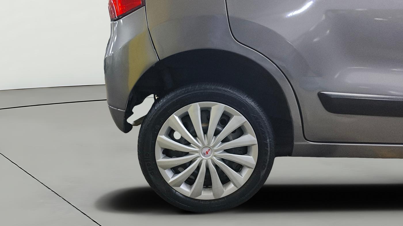 2016 Maruti Wagon R 1.0 VXI, Petrol, Manual, 73,292 km, Right Rear Wheel