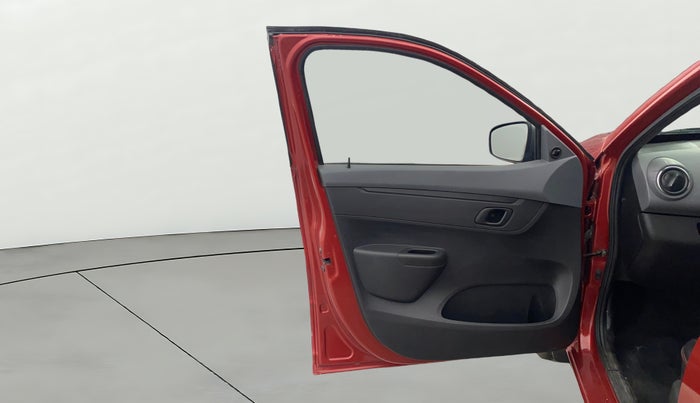 2021 Renault Kwid RXT 1.0 (O), Petrol, Manual, 42,387 km, LHS Front Door