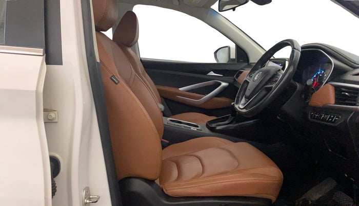 2020 MG HECTOR PLUS SHARP 1.5 PETROL TURBO DCT 6-STR, Petrol, Automatic, 65,948 km, Right Side Front Door Cabin