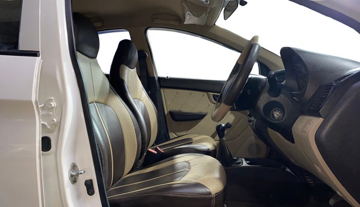 2016 Hyundai Eon D-LITE+, Petrol, Manual, 18,035 km, Right Side Front Door Cabin