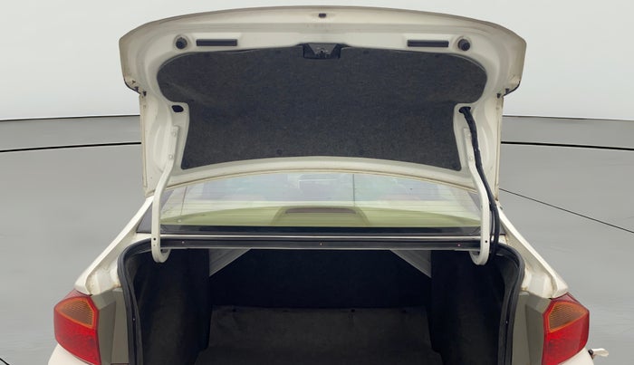 2018 Honda City 1.5L I-VTEC V MT, Petrol, Manual, 74,431 km, Boot Door Open