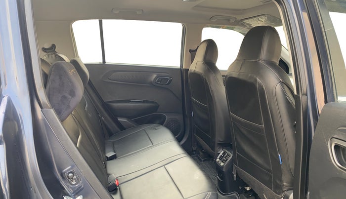 2023 Hyundai EXTER SX 1.2 MT, Petrol, Manual, 36,600 km, Right Side Rear Door Cabin