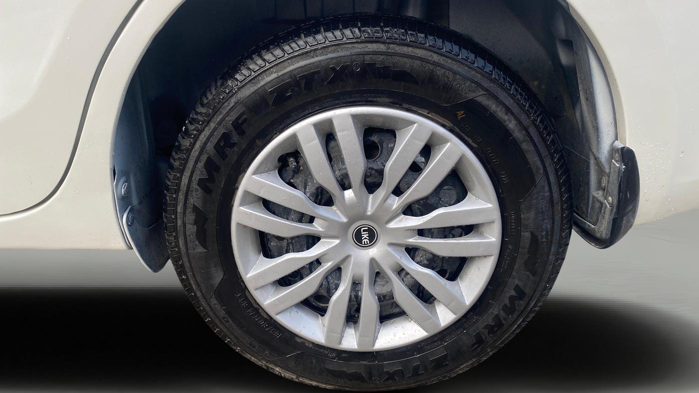 2021 Maruti Dzire VXI, Petrol, Manual, 40,980 km, Left Rear Wheel