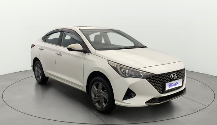 2022 Hyundai Verna SX 1.5 VTVT, Petrol, Manual, 37,361 km, SRP