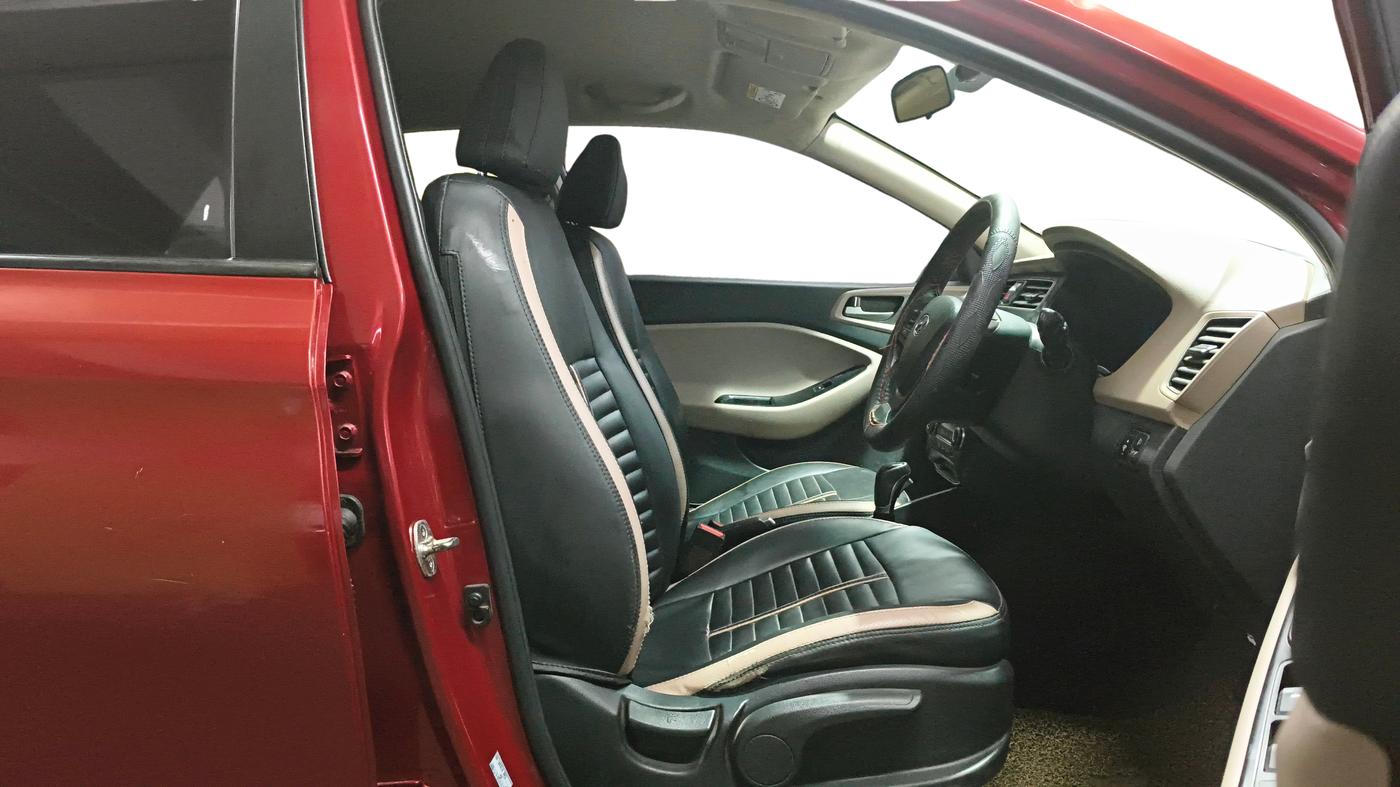 2019 Hyundai Elite i20 ASTA (O) CVT, Petrol, Automatic, 95,224 km, Right Side Front Door Cabin