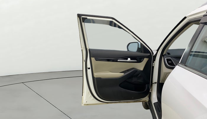 2020 KIA SELTOS HTX IVT 1.5 PETROL, Petrol, Automatic, 1,37,635 km, LHS Front Door