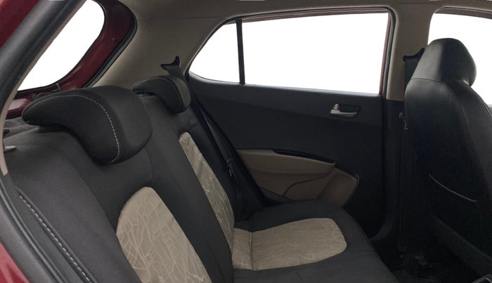 2015 Hyundai Grand i10 ASTA 1.1 CRDI, Diesel, Manual, 48,554 km, Right Side Rear Door Cabin