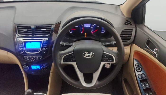 2014 Hyundai Verna FLUIDIC 1.6 CRDI SX, Diesel, Manual, 87,372 km, Steering Wheel Close Up