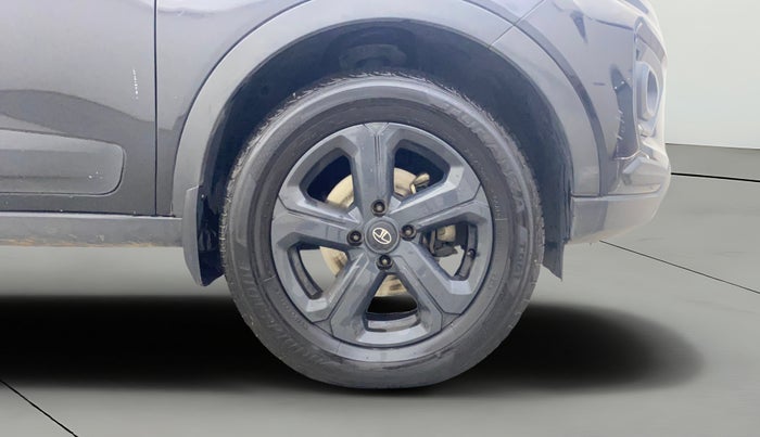 2022 Tata NEXON XZ PLUS DIESEL DARK EDITION, Diesel, Manual, 61,541 km, Right Front Wheel