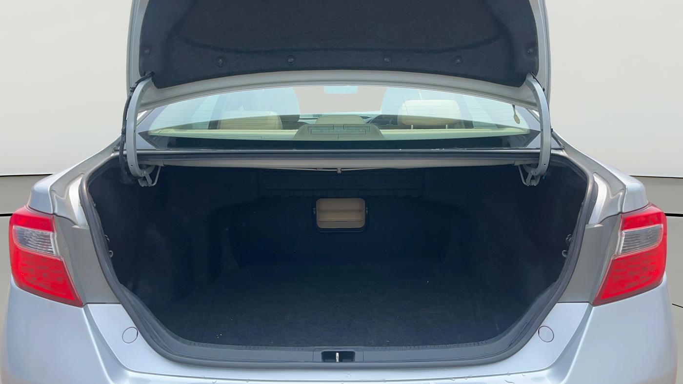 2012 Toyota Camry 2.5L AT, Petrol, Automatic, 67,630 km, Boot Open Zoomed View