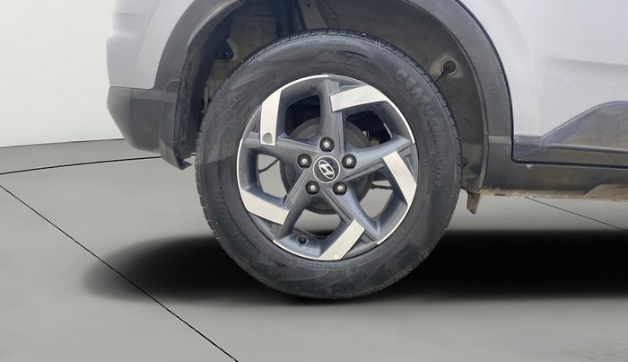 2020 Hyundai VENUE SX 1.0 TURBO, Petrol, Manual, 19,526 km, Right Rear Wheel