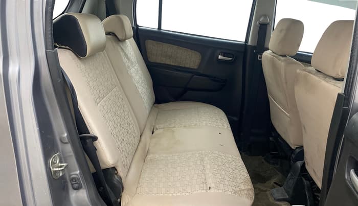 2017 Maruti Wagon R 1.0 VXI, Petrol, Manual, 77,671 km, Right Side Rear Door Cabin