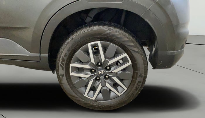 2021 Hyundai VENUE SX 1.5 CRDI, Diesel, Manual, 76,512 km, Left Rear Wheel