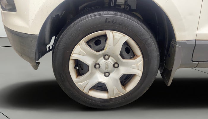 2014 Ford Ecosport TREND 1.5L DIESEL, Diesel, Manual, 1,12,714 km, Left Front Wheel