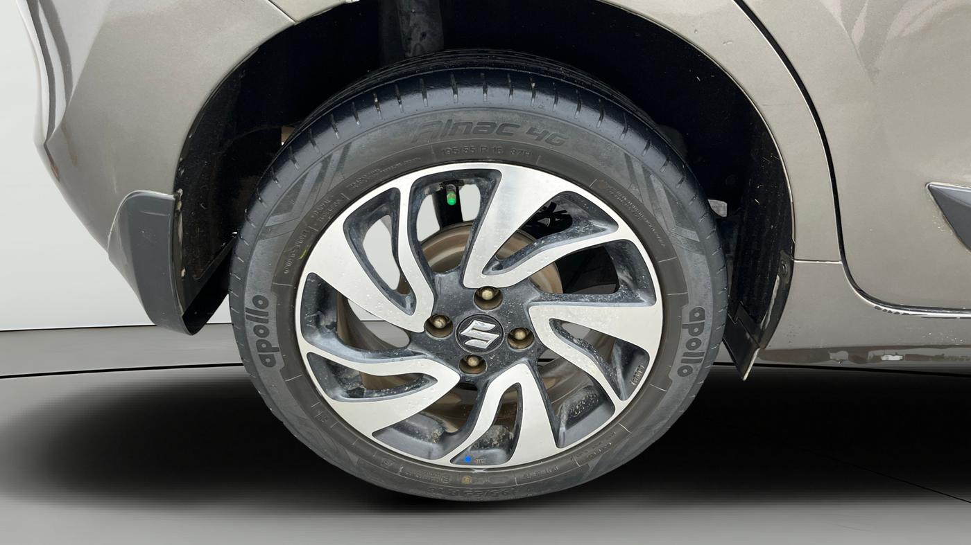 2019 Maruti Baleno ALPHA PETROL 1.2, Petrol, Manual, 66,990 km, Right Rear Wheel
