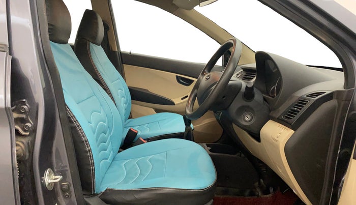 2018 Hyundai Eon MAGNA +, Petrol, Manual, 68,625 km, Right Side Front Door Cabin