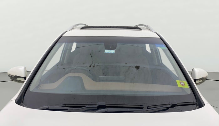 2024 MG HECTOR PLUS SHARP PRO 1.5 TURBO MT 7 STR, Petrol, Manual, 11,010 km, Front Windshield