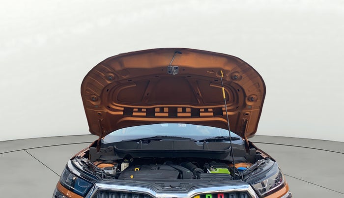 2021 Skoda KUSHAQ STYLE 1.5L TSI DSG, Petrol, Automatic, 25,765 km, Open Bonet