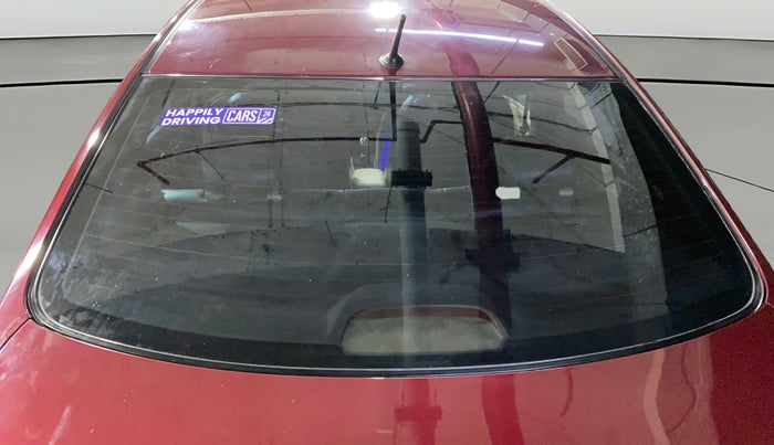 2014 Hyundai Verna FLUIDIC 1.6 VTVT SX, Petrol, Manual, 82,833 km, Rear Windshield