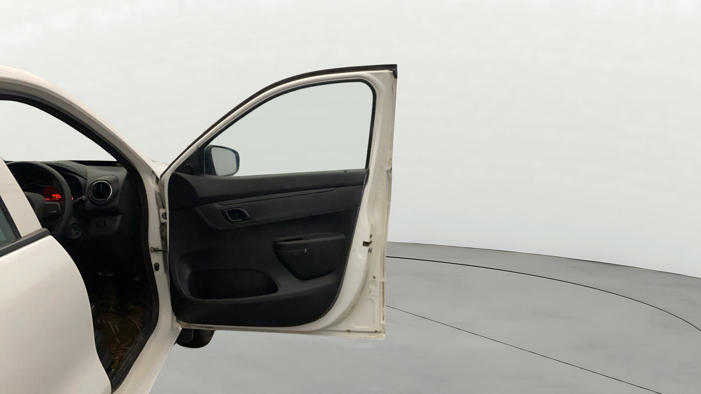 2020 Renault Kwid RXL, Petrol, Manual, 58,414 km, RHS Front Door