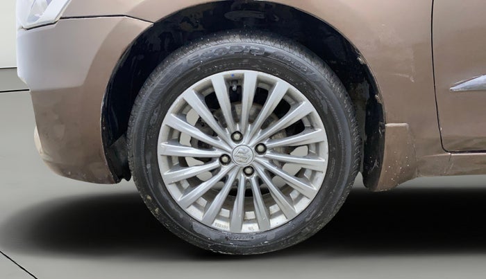2015 Maruti Ciaz ZXI+, Petrol, Manual, 57,869 km, Left Front Wheel