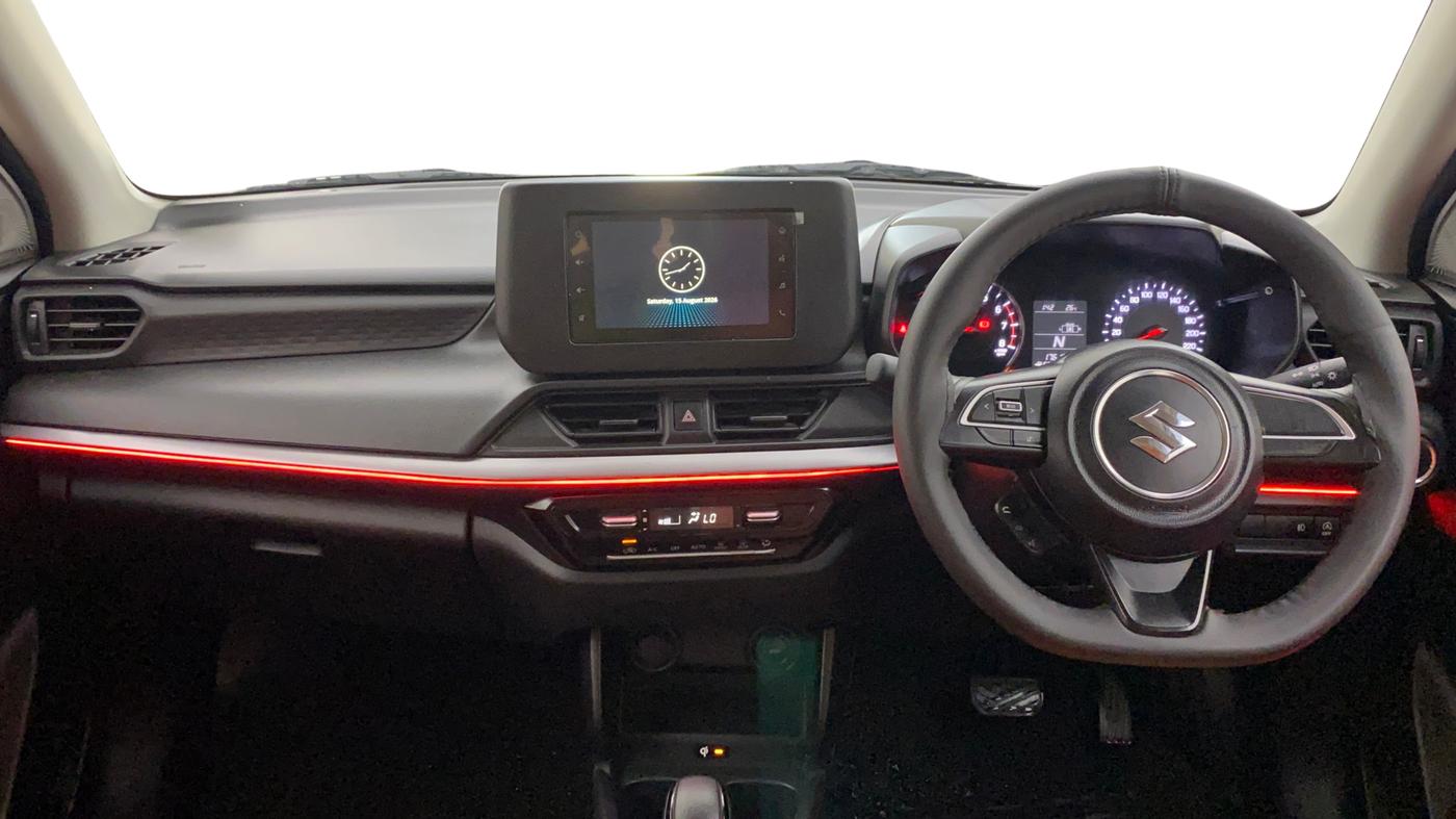 2024 Maruti Swift ZXi AMT, Petrol, Automatic, 17,615 km, Dashboard